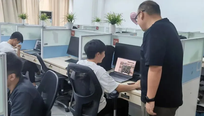 城院 • 专业 | 计算机网络技术:网络与安全人才紧缺,竞争力强、薪资高