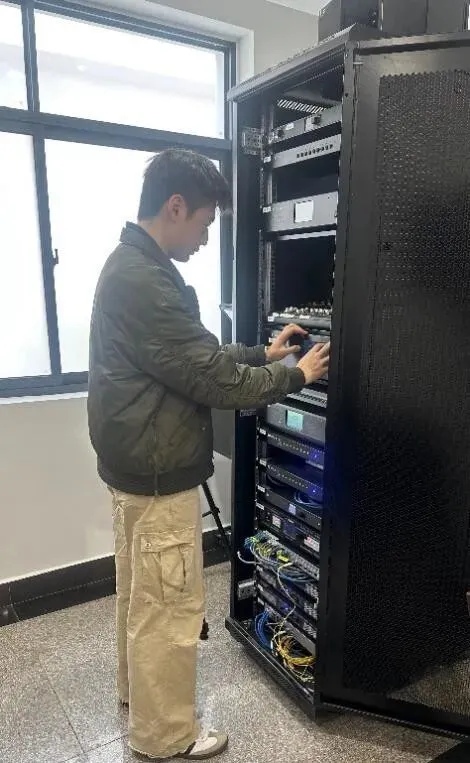 暖冬行动·数产学子家乡行丨计算机应用技术——施宇程