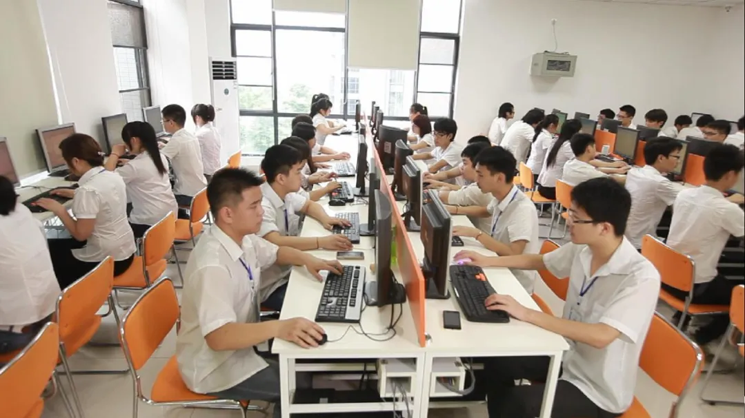 【单招专业库】计算机类(计算机应用技术、软件技术)|用代码敲出不一样的人生