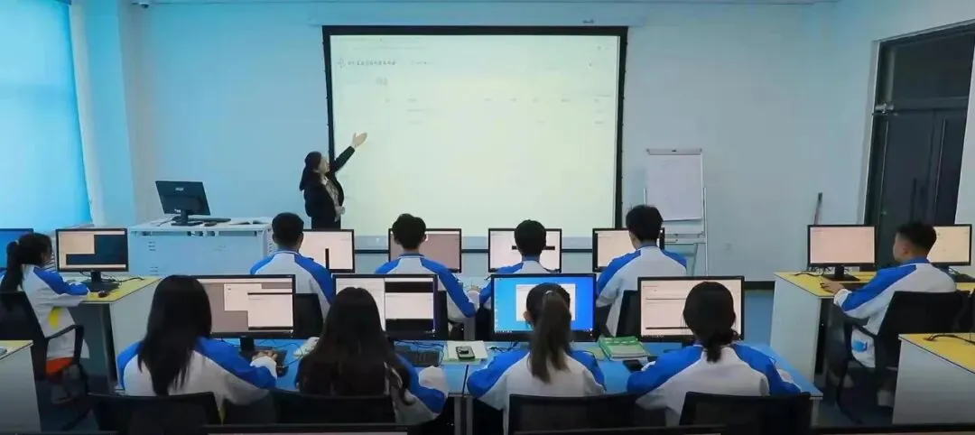 物联网应用技术、计算机网络技术专业介绍|黑龙江农业经济职业学院