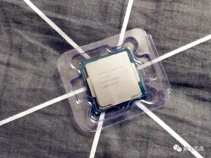 电脑硬件科普:CPU的散片与盒装究竟有什么差异?