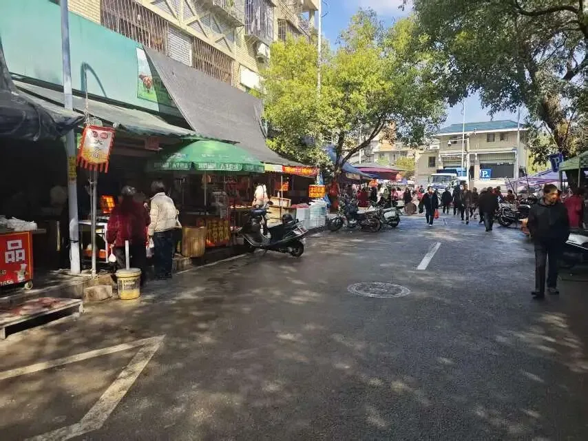 古田县开展大世界市场市容环境整治行动