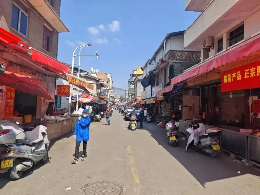 古田县开展大世界市场市容环境整治行动