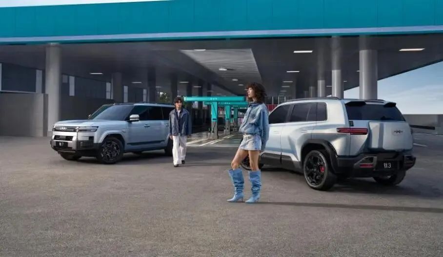 迅速满足市场期待 A级纯电SUV方程豹钛3闪充版上市 15万起