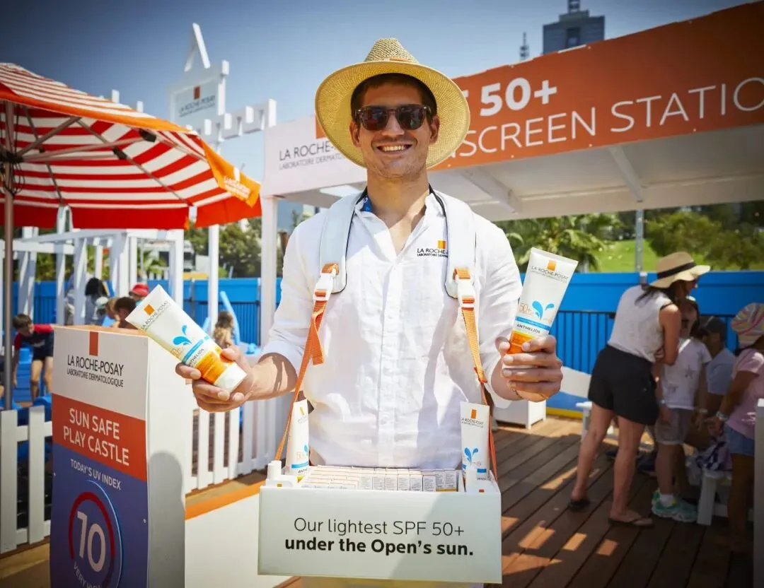 网球营销案例|从叙事到参与,理肤泉让网球营销别具一格