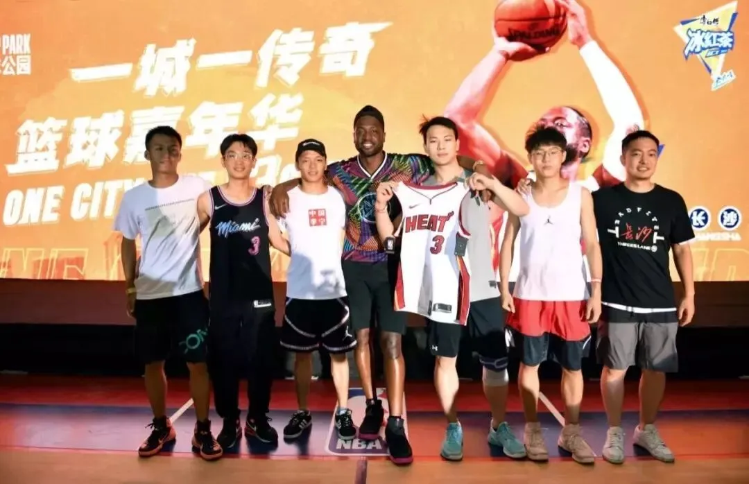 篮球营销界的第一把交椅,非康师傅冰红茶莫属!