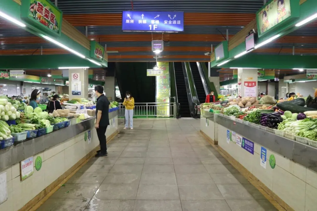 不松懈!事关农贸市场买菜