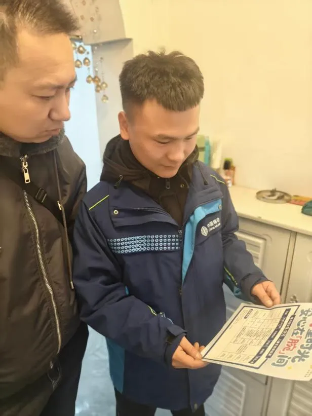 销冠说-第32期丨刘龙:儿童手表营销心得:找对人・选对地・说对话