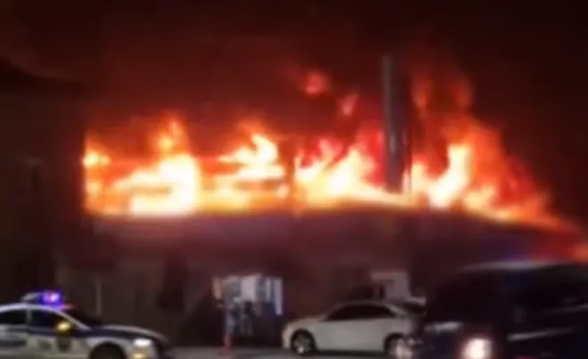 韩国一传统市场发生重大火灾,227家店铺全部烧毁