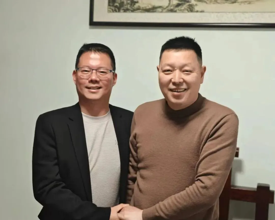 凝心聚力启新程丨慎初古酒营销总经理张坤赴豫走访核心客户,携手共筑品牌焕新蓝图