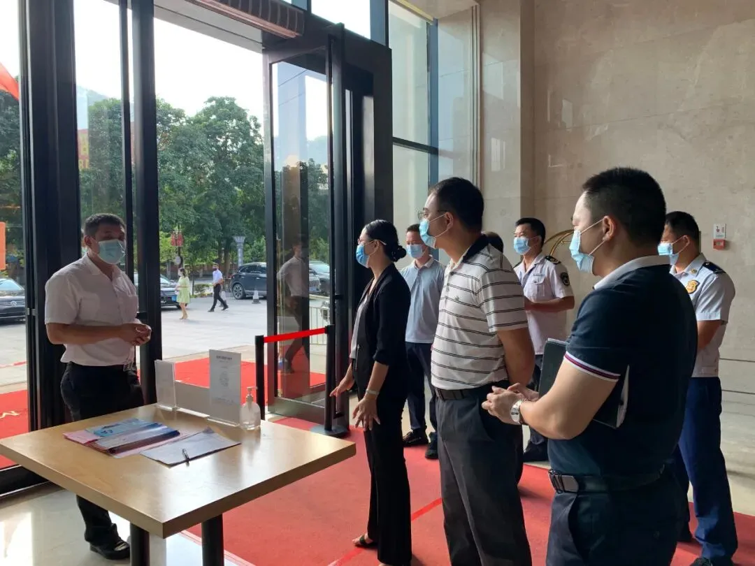 凭祥市开展国庆节假日文化旅游市场安全生产和疫情防控专项联合检查