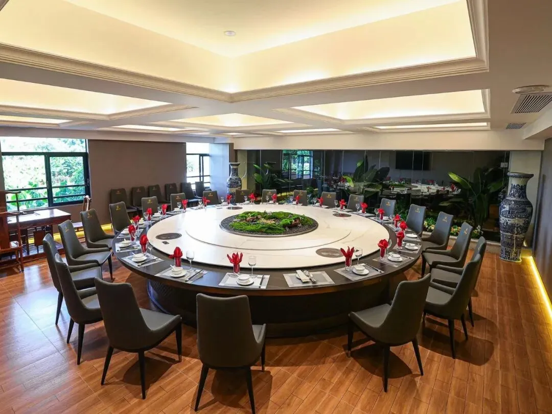 不做营销却火了18年!东部水乡,凭什么让容桂老街坊心甘情愿排队?