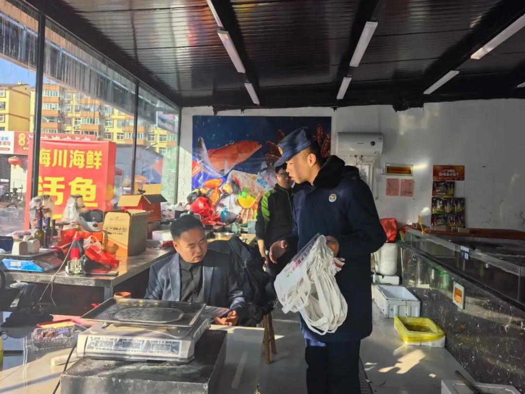 知识装进菜篮子!农贸市场烟火气,莫变危险“焰火气”