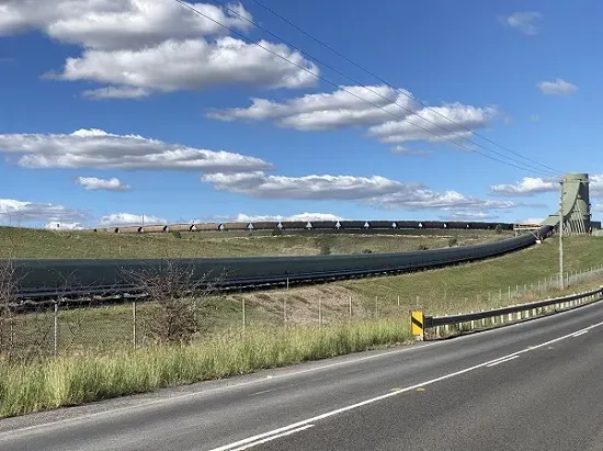 澳储行加息25个基点至4.1% 市场预期年内还将三次加息 担忧战争阴云难消 投资者转向黄金和大宗商品 黄金海岸房市持续火爆 买家逆市而行