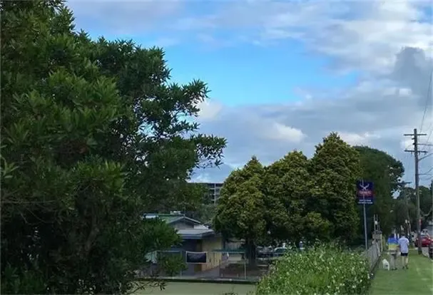 澳储行加息25个基点至4.1% 市场预期年内还将三次加息 担忧战争阴云难消 投资者转向黄金和大宗商品 黄金海岸房市持续火爆 买家逆市而行