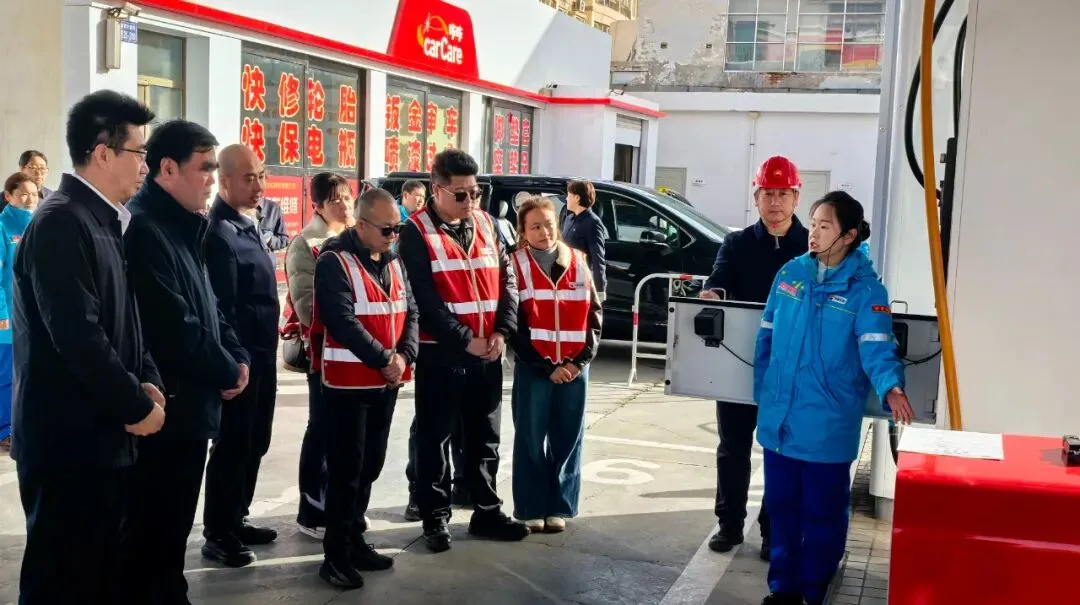 走近3·15,市场监管在行动 | 嘉峪关市市场监督管理局严把油品质量计量关 守护消费安全