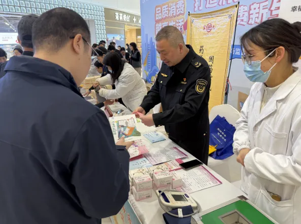 “三位一体”护航3·15 灵芝市场所守护消费者权益