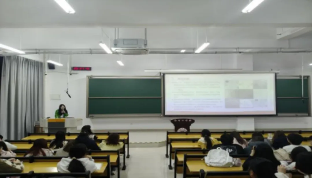 新学期,新征程——经管学院25级市场营销和标准化工程专业召开开学第一课主题班会