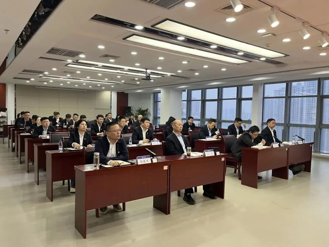 公司召开2026年经济形势分析暨市场开发工作部署会