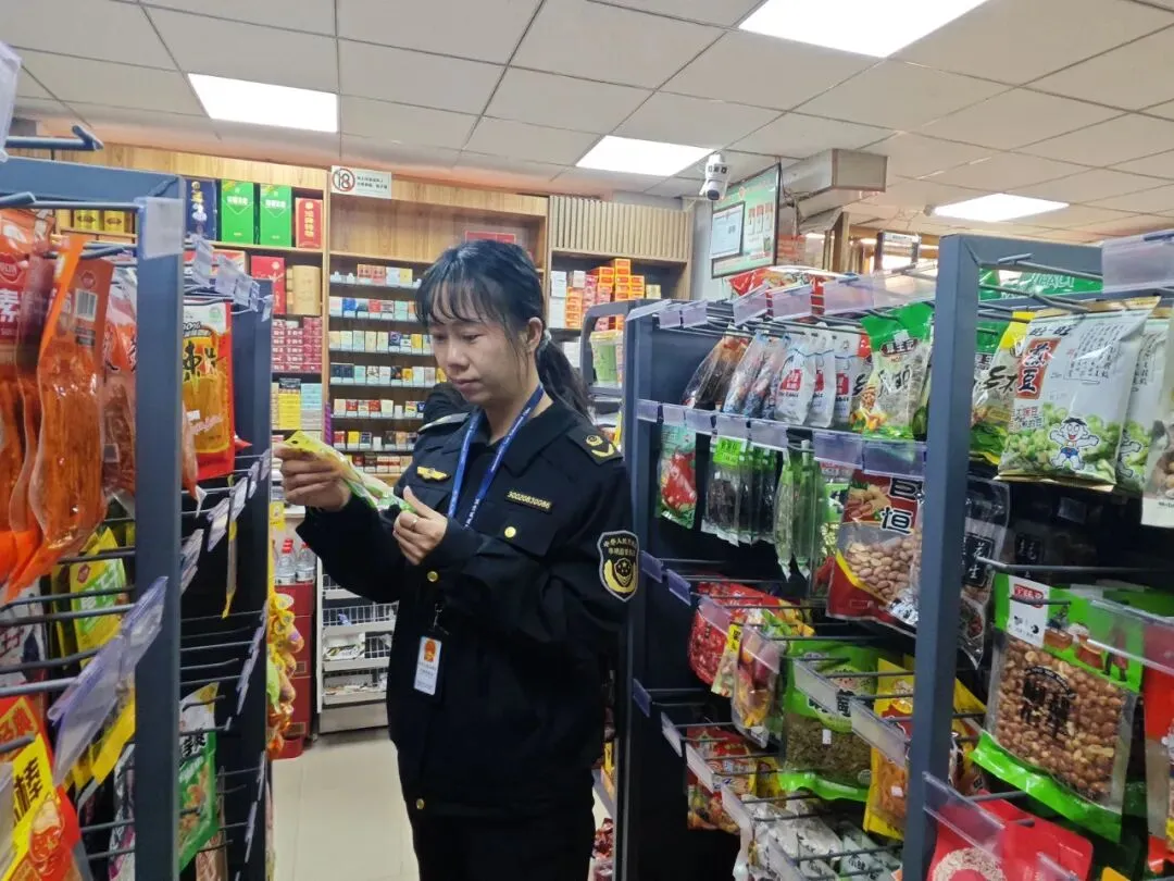 惠农区市场监督管理局迅速开展“3·15”晚会曝光鸡爪产品专项排查整治行动