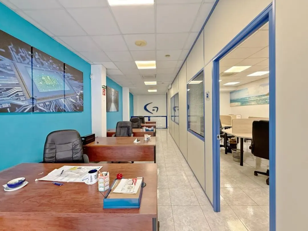 【HDM862】海盗市场附近办公室 / 商铺出售或出租!