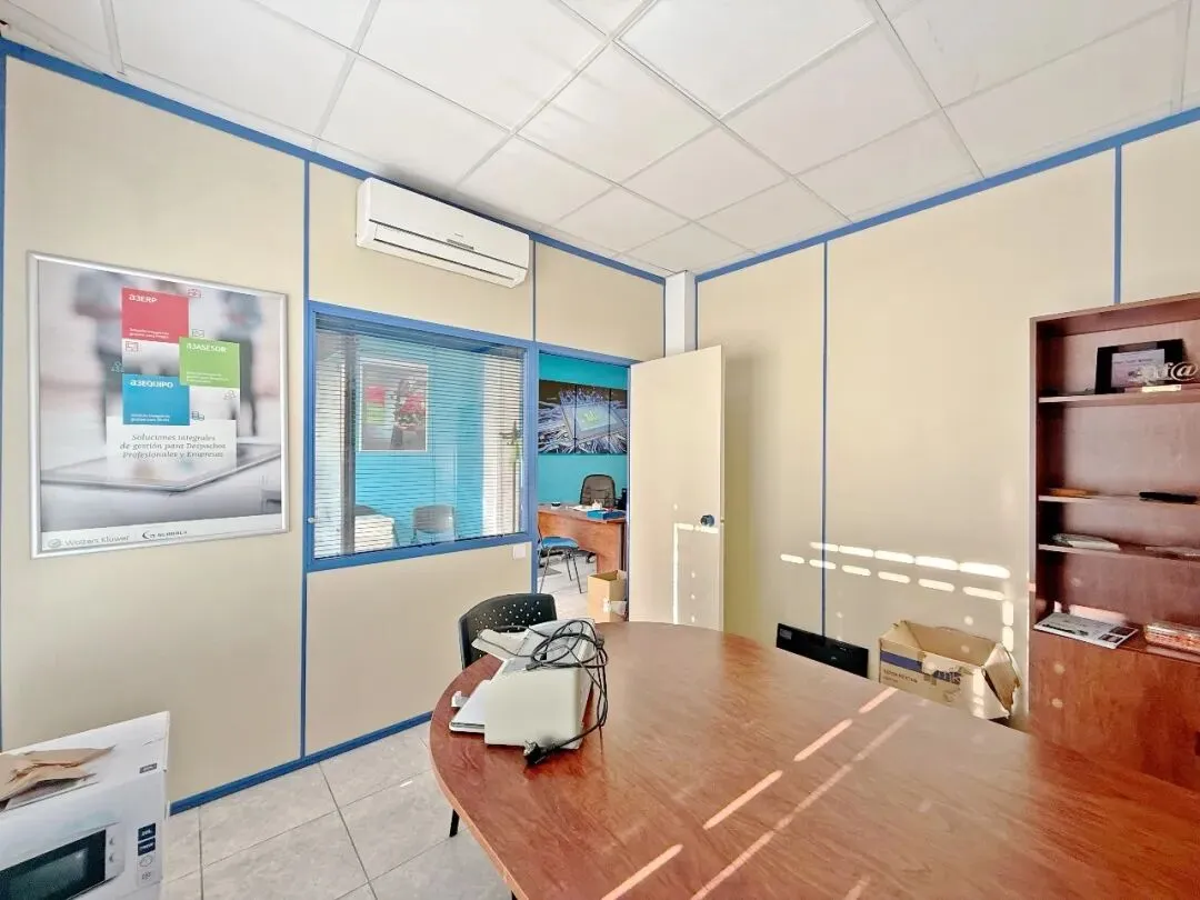 【HDM862】海盗市场附近办公室 / 商铺出售或出租!