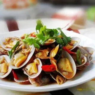 老友相聚,走进海鲜大市场荣宝居