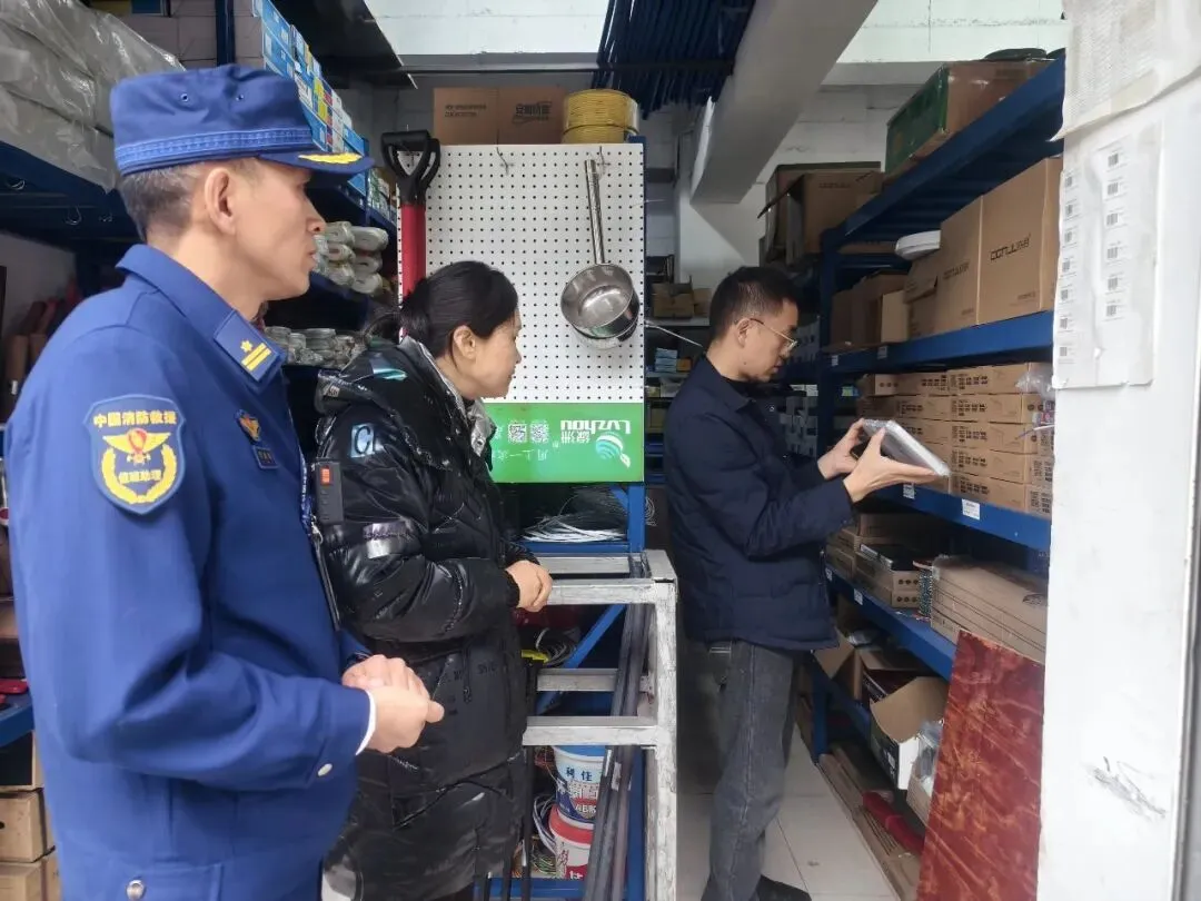 苍溪县市场监督管理局联合多部门开展消防产品专项检查