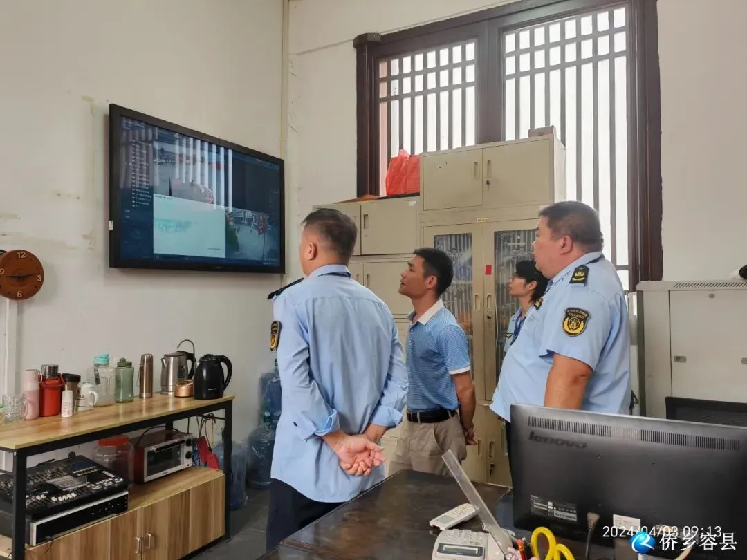 净化文化旅游市场,执法人员深入一线监督检查