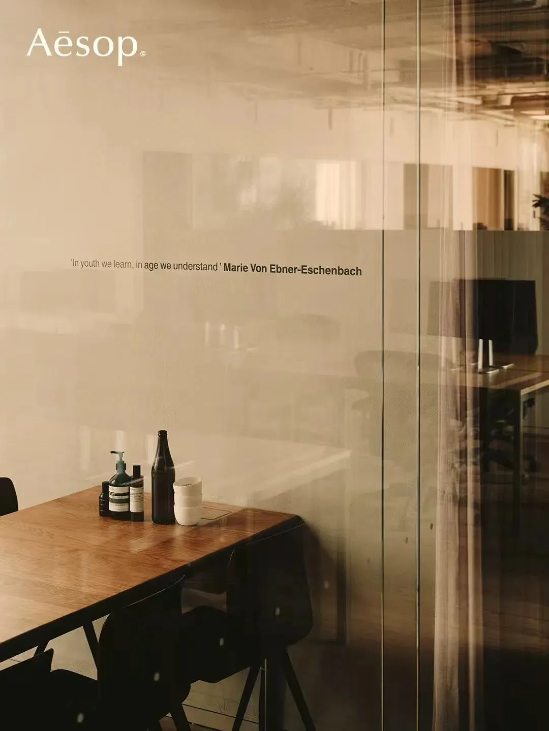 品牌营销动向(一)「星巴克玫瑰 20 系列再度绽放」