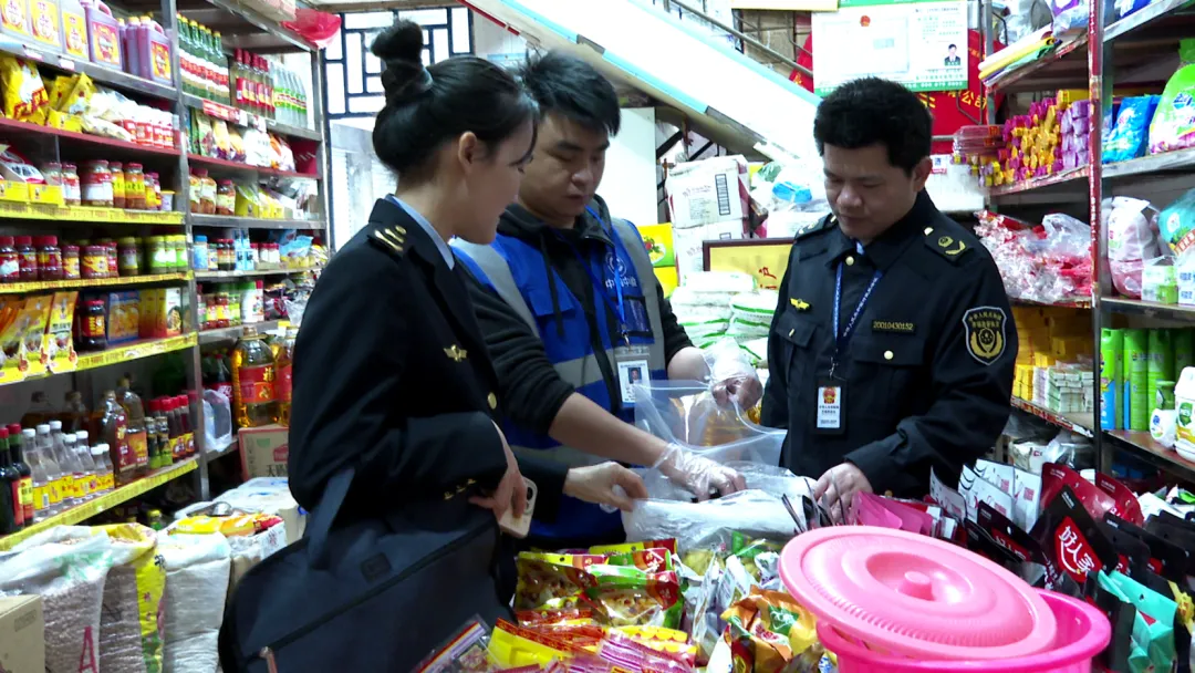 县市场监管局严查3·15晚会曝光“问题鸡爪” 全力守护食品安全