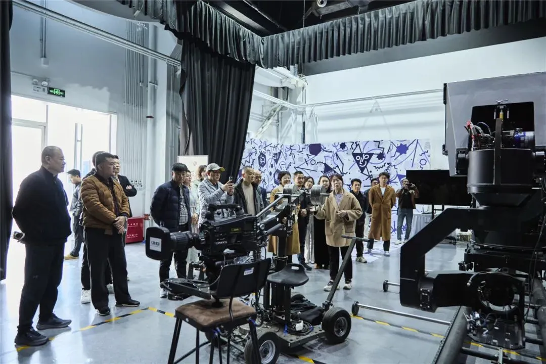 向价值谋增长,以服务赢市场 | 2026萨米特瓷砖核心运营商思享荟(天津站)圆满举办