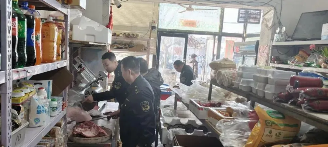 【严查】准旗市场监管局准格尔召市场监管所扎实开展肉及肉制品专项整治行动