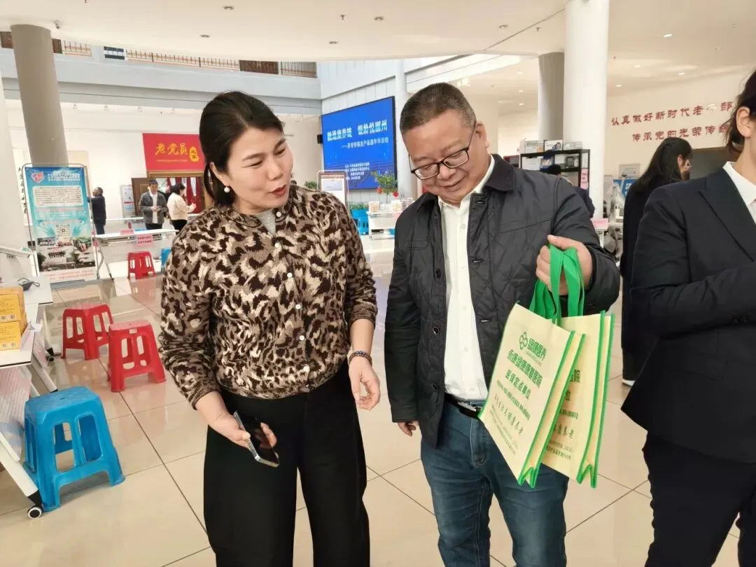 文化养老进学府 精准营销拓市场