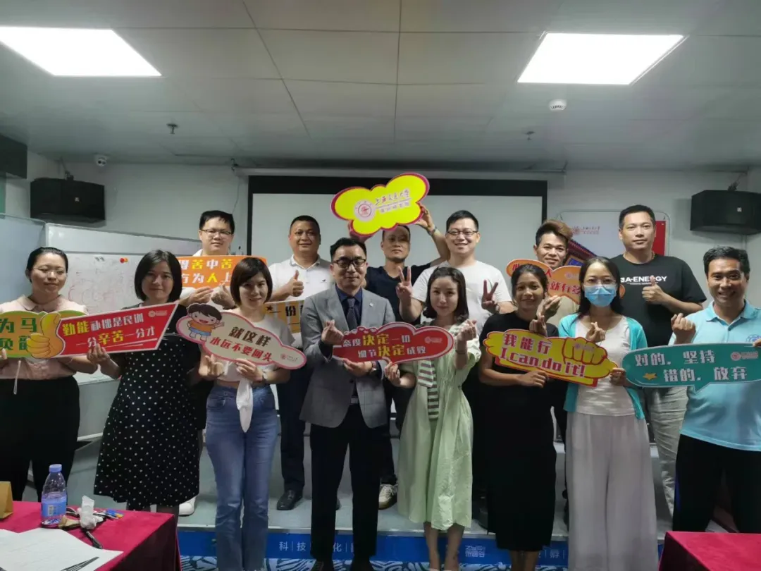 李玮东—数字化品牌营销顾问 | AI营销专家