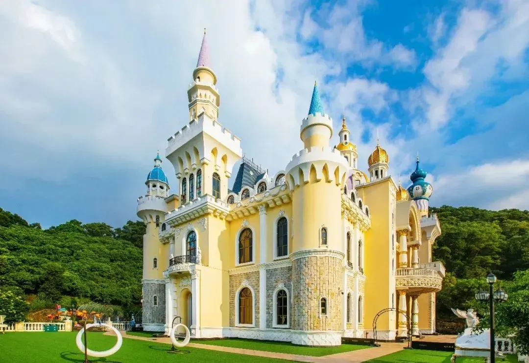 嘉辉豪庭首页热搜:(售楼处)首页网站-营销中心欢迎您-楼盘详情-最新价格-户型图-容积率@售楼处中心2026