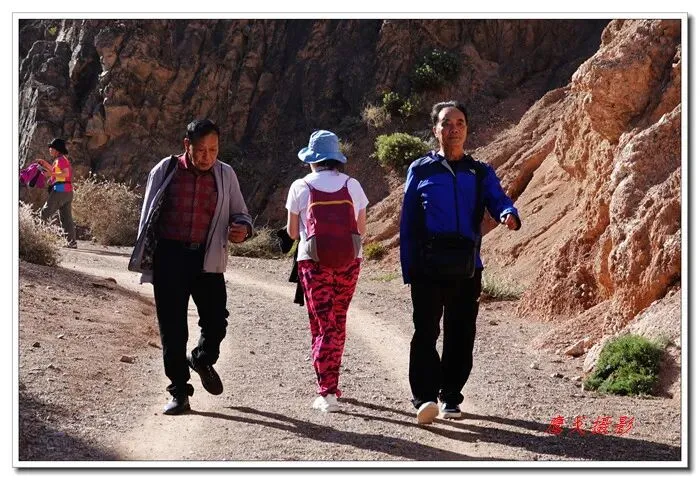 市场需守公平道 百姓常存避坑心