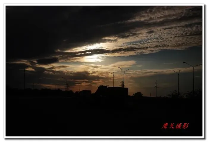 市场需守公平道 百姓常存避坑心