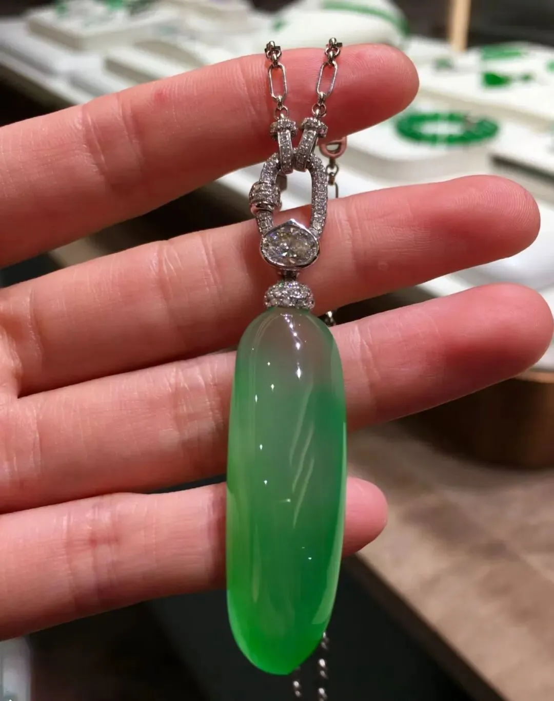 绿色翡翠占有翡翠市场的半壁江山