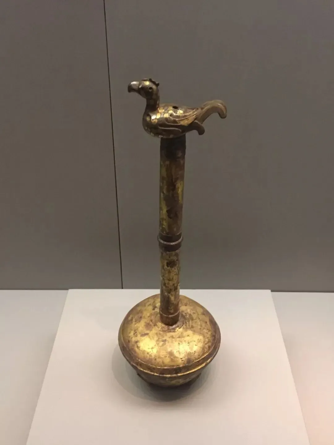 盗墓猖獗:不能把民间收藏和古玩市场当作替罪羊