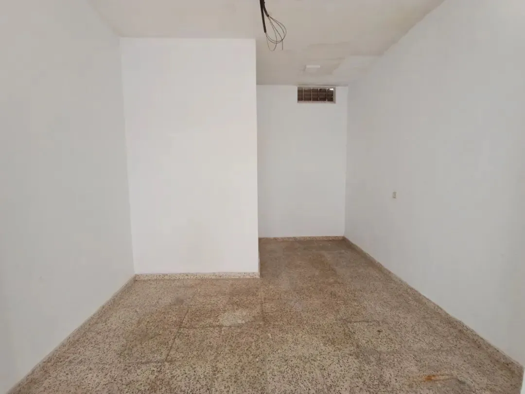 【HDM848】 海盗市场食为先餐馆附近店面出租!