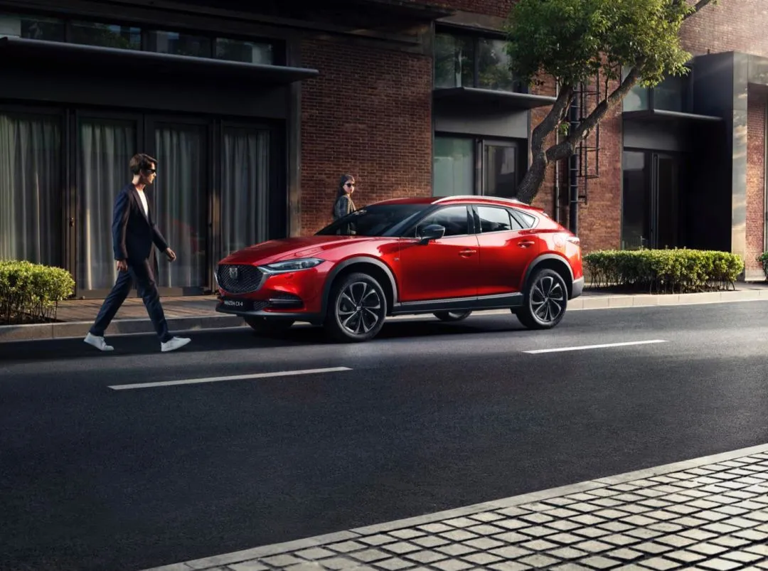 营销新纪元:用一次次跨界,诠释什么是潮奢生活