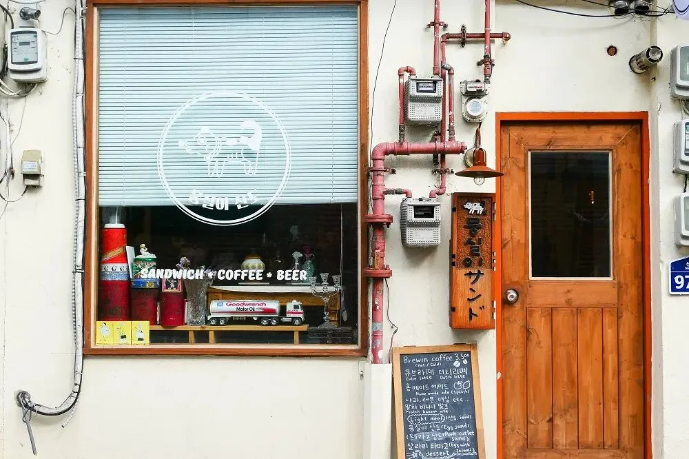 跟着咖啡香爬高走低!韩国新兴市场文青小聚落旅游攻略全知道