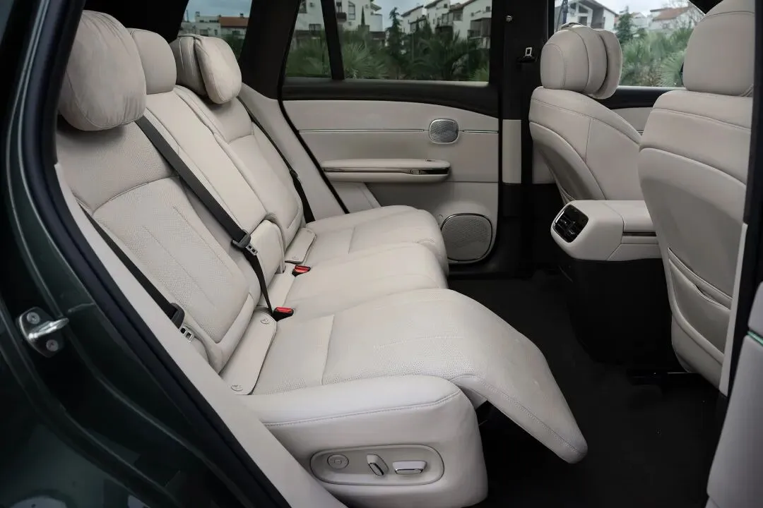 准备登陆俄罗斯市场,传祺向往S7实车图曝光