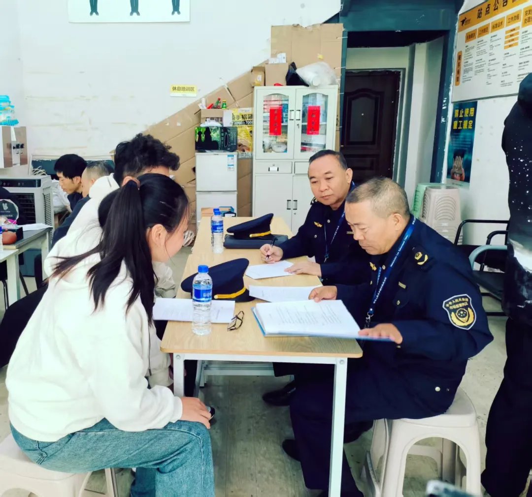 元谋县市场监管局重拳出击 开展网络餐饮食品安全专项检查