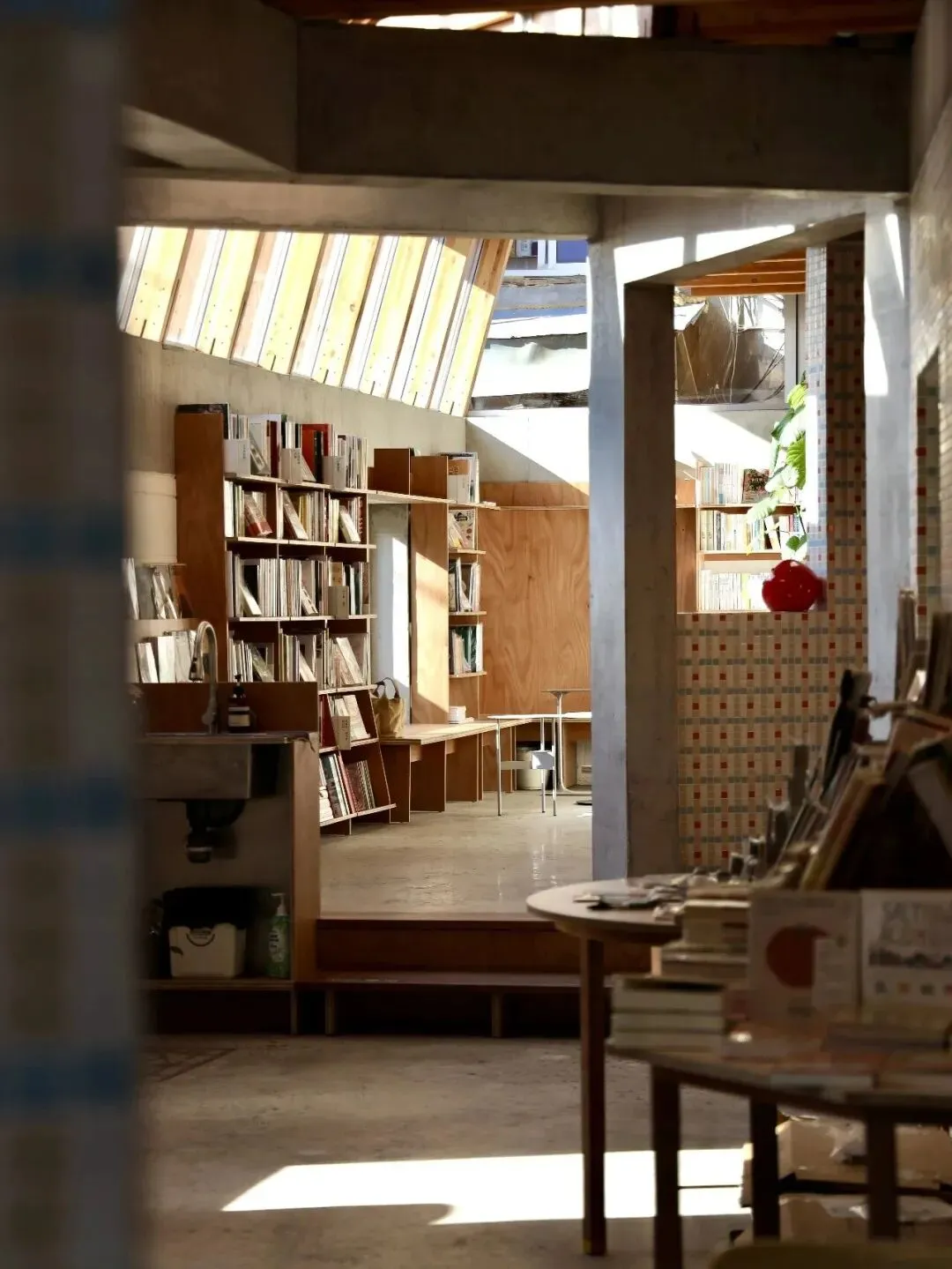 品牌营销动向(二)「兰蔻宣布 Vanessa Kirby 为品牌全球代言人」