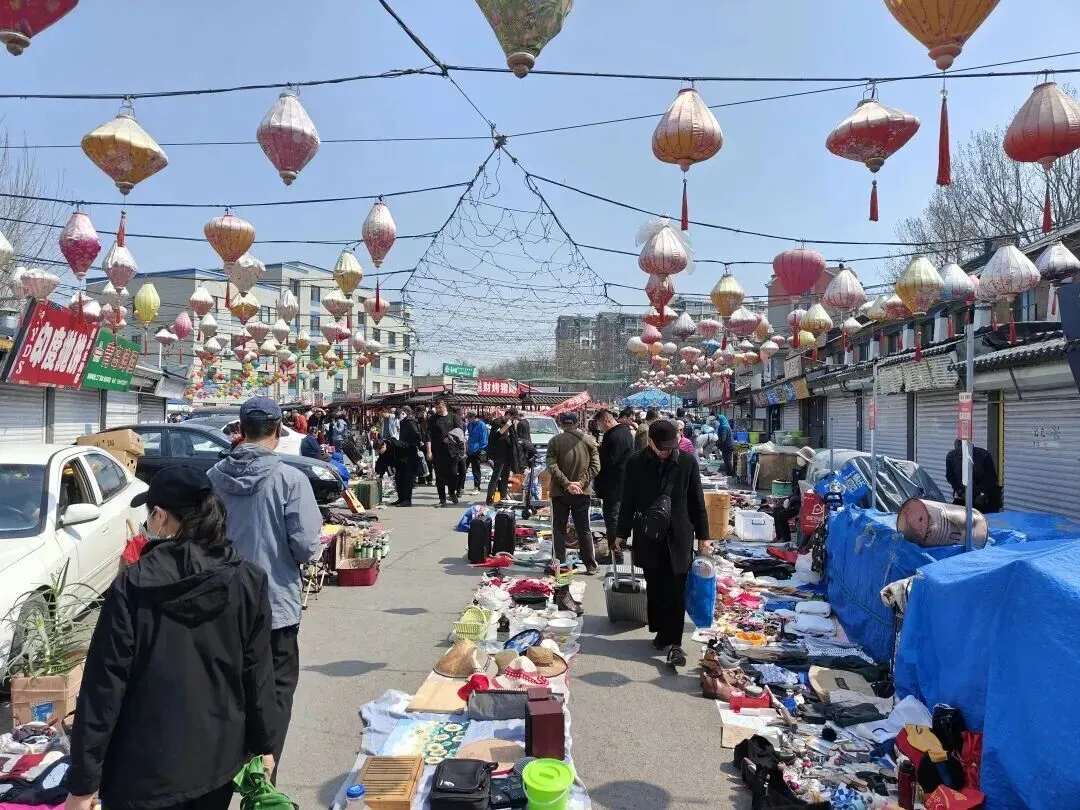 大连最大的旧货市场竟在这!很多人半天都逛不完