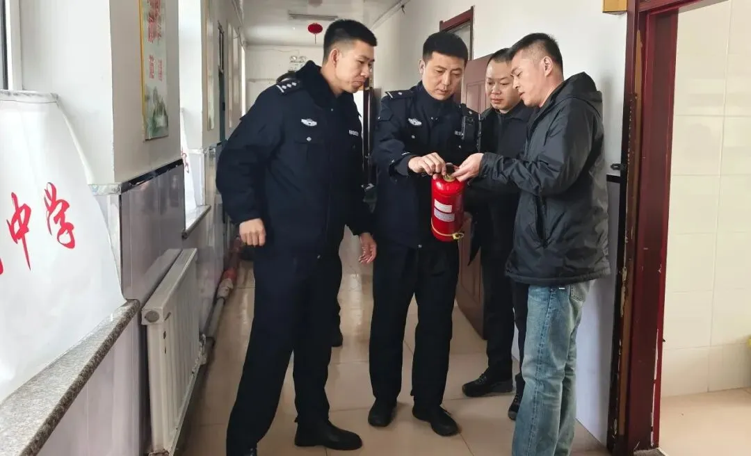 腰屯乡联合县市场监督管理局开展食品安全专项检查