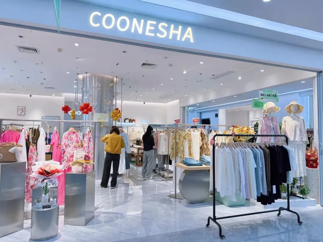 抢占春日旺季!市场优质档口爆款云集,拿货快人一步!