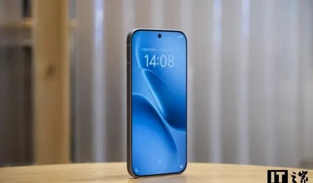 内存市场反常了:涨价潮或挺到2027,多厂押注OpenCla